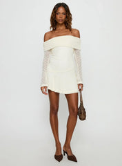 Ivee Off Shoulder Long Sleeve Mini Dress Cream