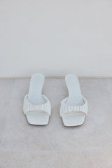 Pilar Heel White